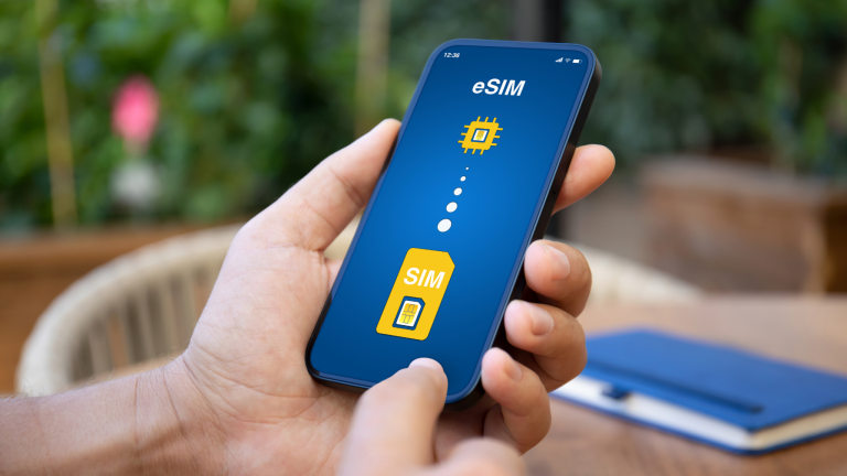 Why an eSIM Is the Smart Choice for Your Next Trip