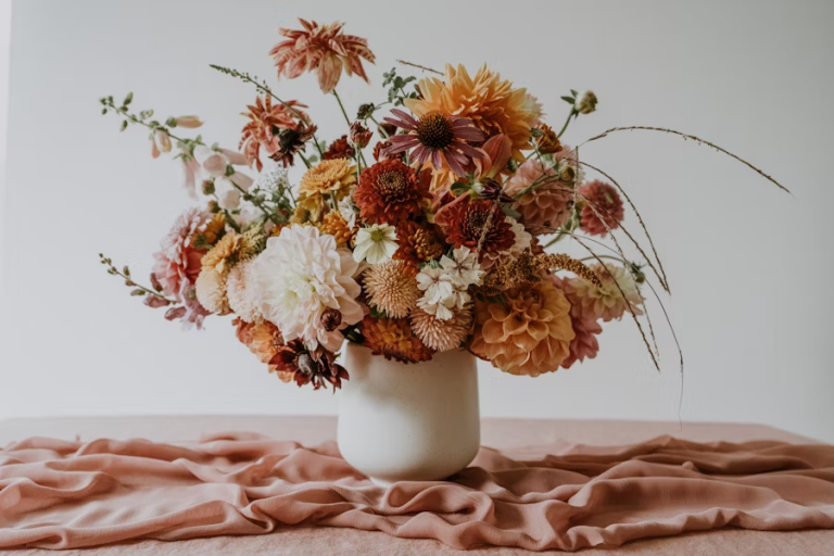 How to Decorate Your Home with Fall Flowers: Yucca Flowers Tips