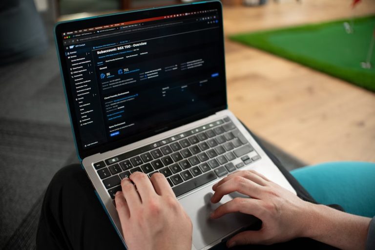 Understanding the Risks of Using Cloud Services