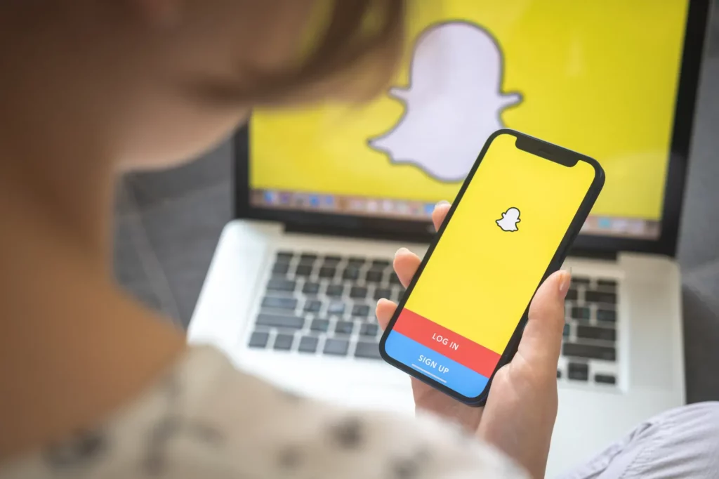 Snapchat Rolls Out Social Media Advertising Capabilities
