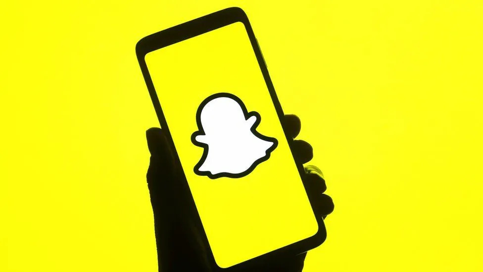 Top Brands to Follow on Snapchat