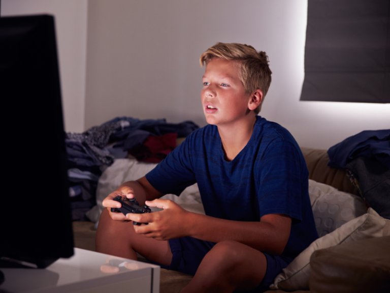 The Psychological Effects of Online Gaming